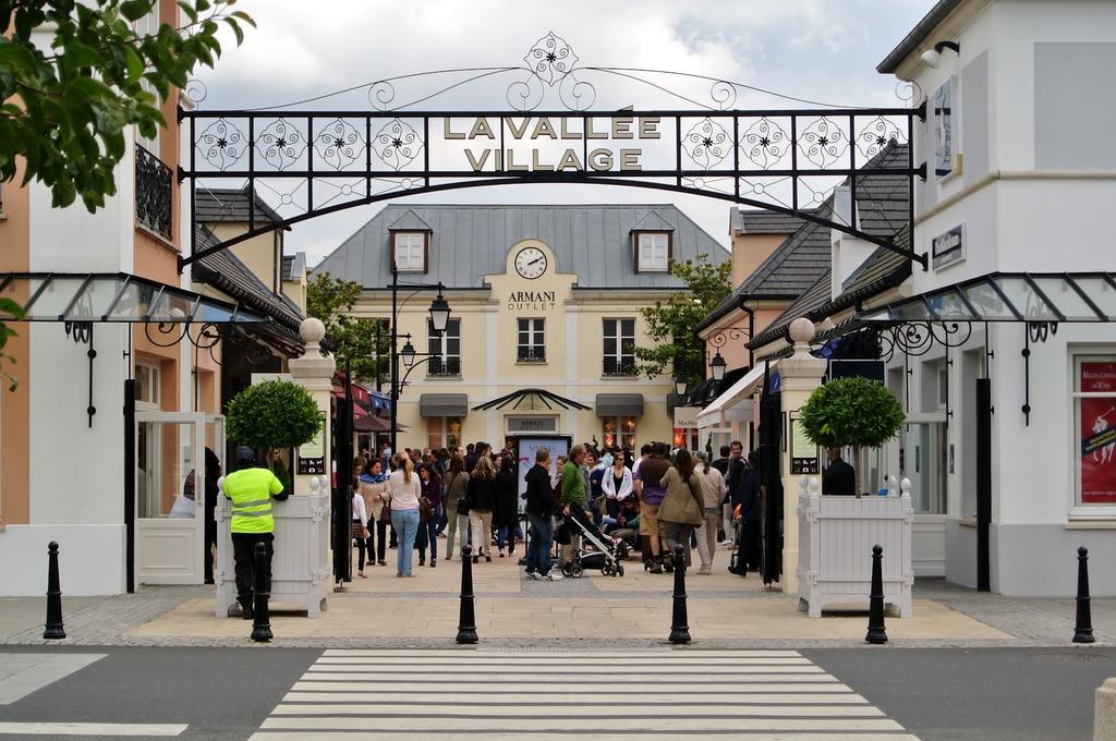 Studio Disneyland Paris - Terrasse Μοντεβρέν Εξωτερικό φωτογραφία